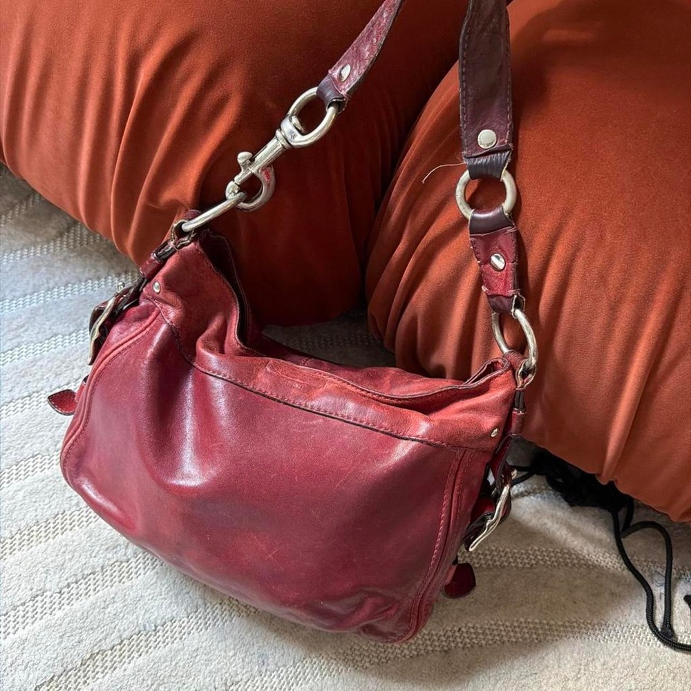 Coach VTG 2009 Red Leather Zoe Hobo Shoulder Bag Slouchy Y2k Purse F12671